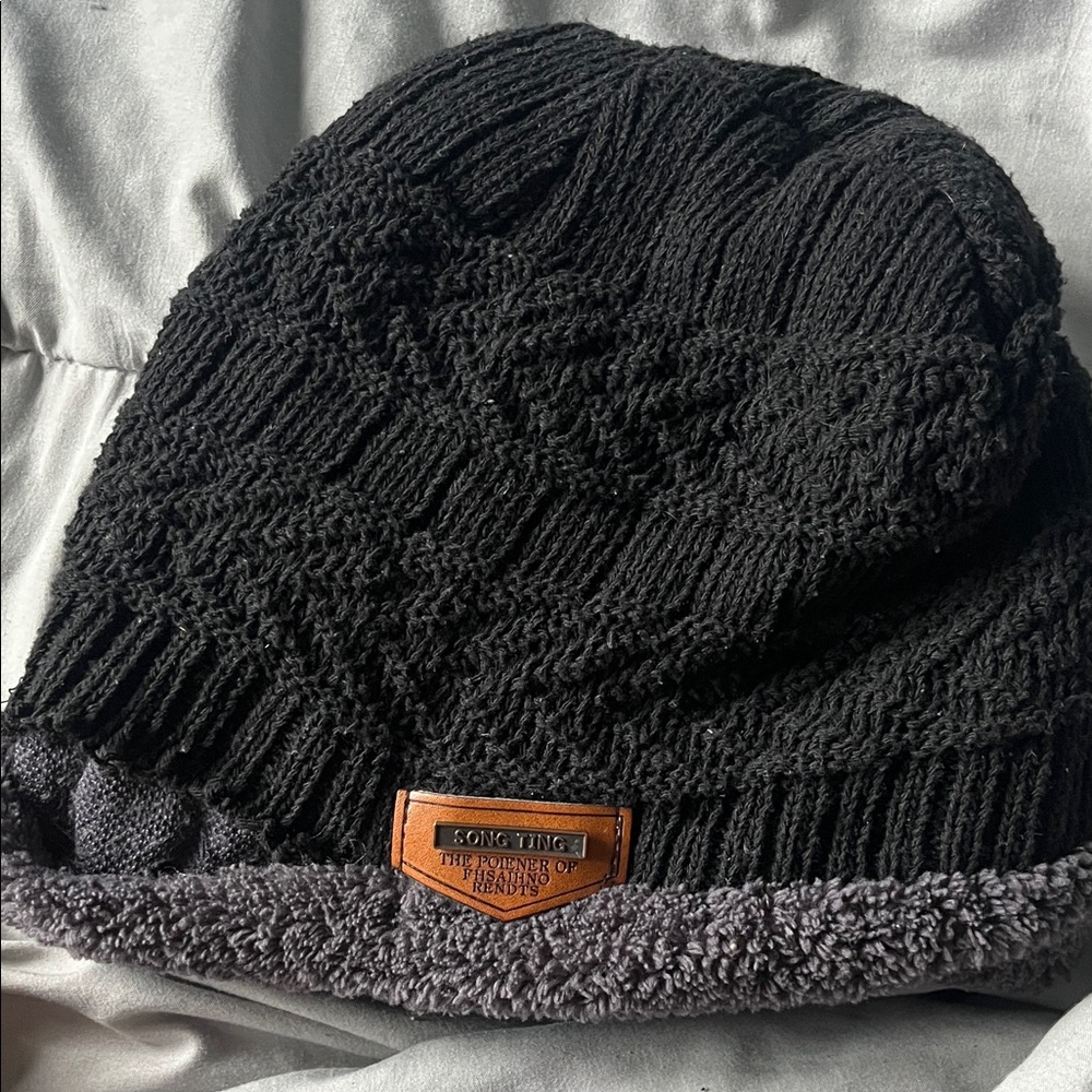 Song Ting Black Knit Beanie with Leather Patch